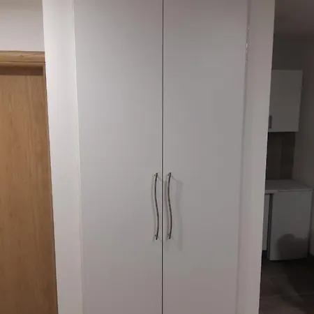 Snowman Apartment *